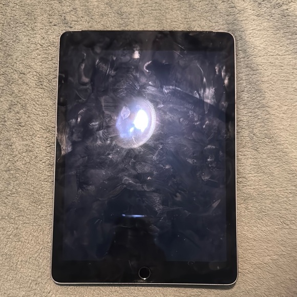 iPad Air 2(WiFi only) 5gbs from 2014